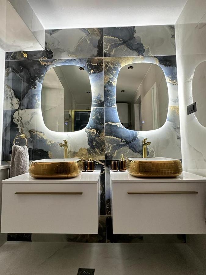 Madonna Luxury Rooms سبليت المظهر الخارجي الصورة